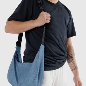 Medium Blue Denim Baggu